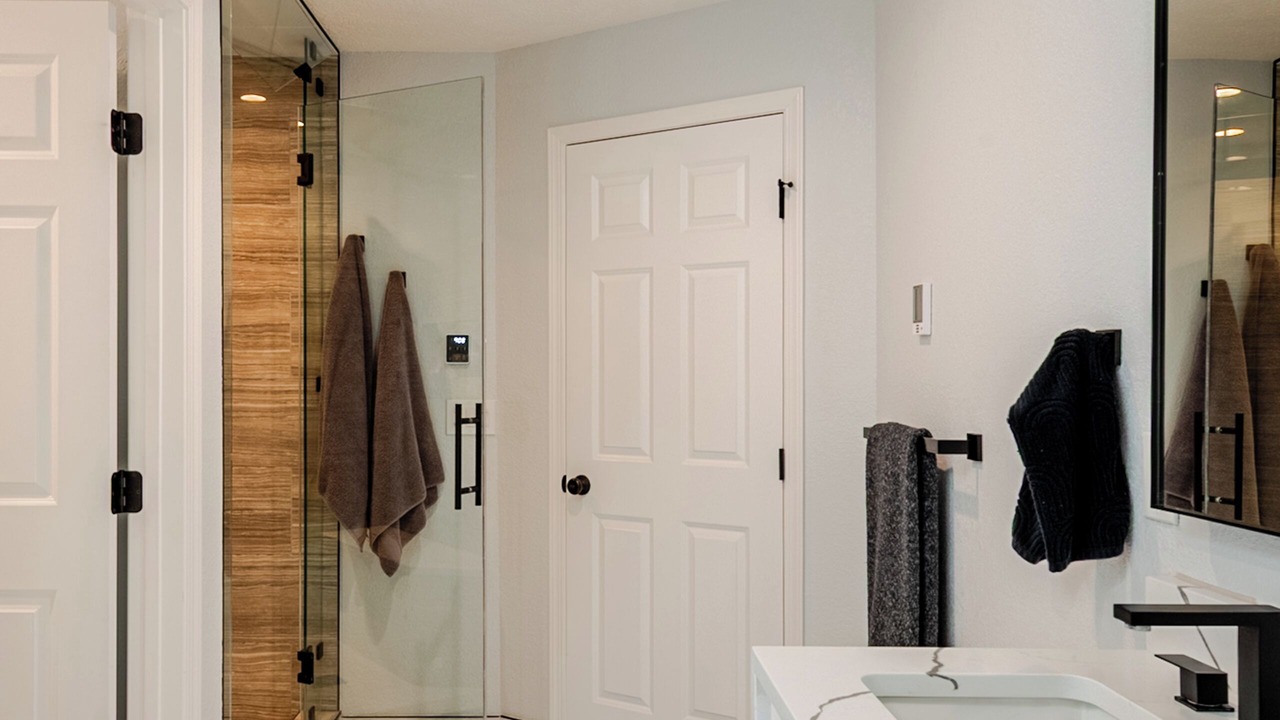 Photo of Bathroom in Fairwood