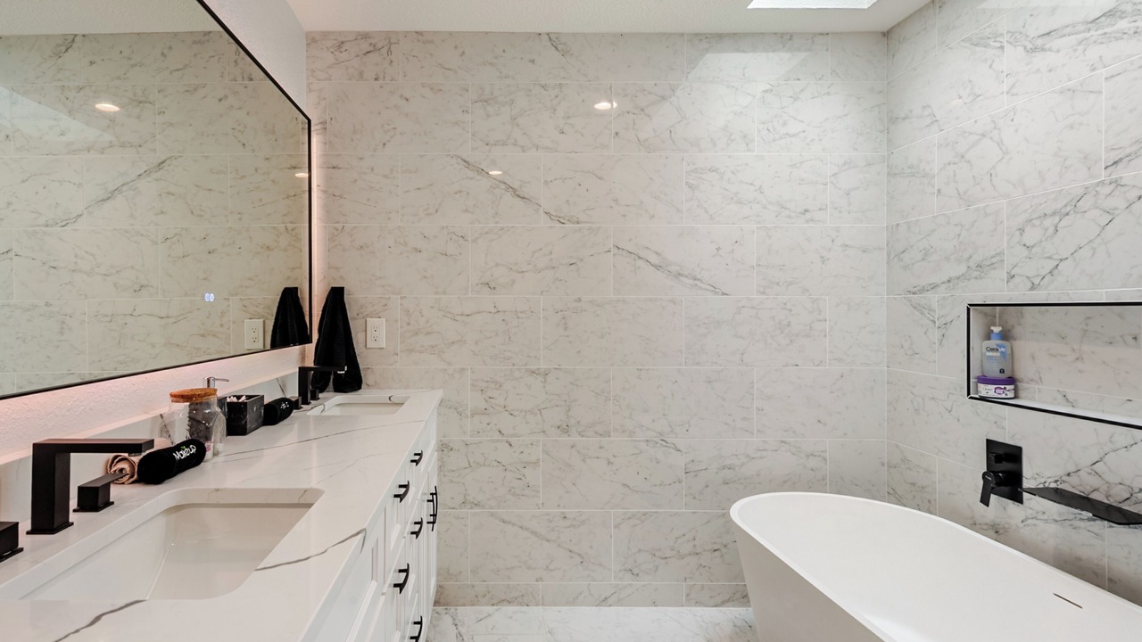 Photo of Bathroom in Fairwood