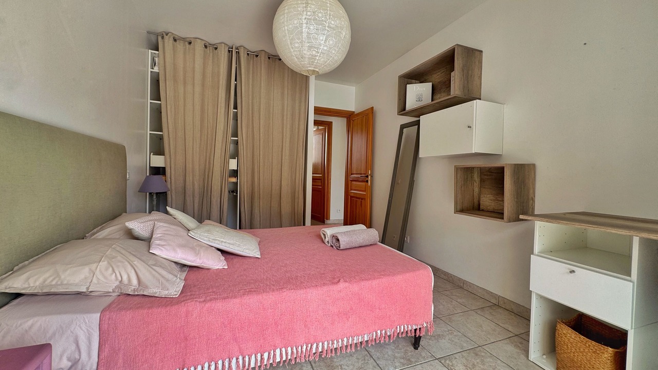 Photo of Bedroom in Vico