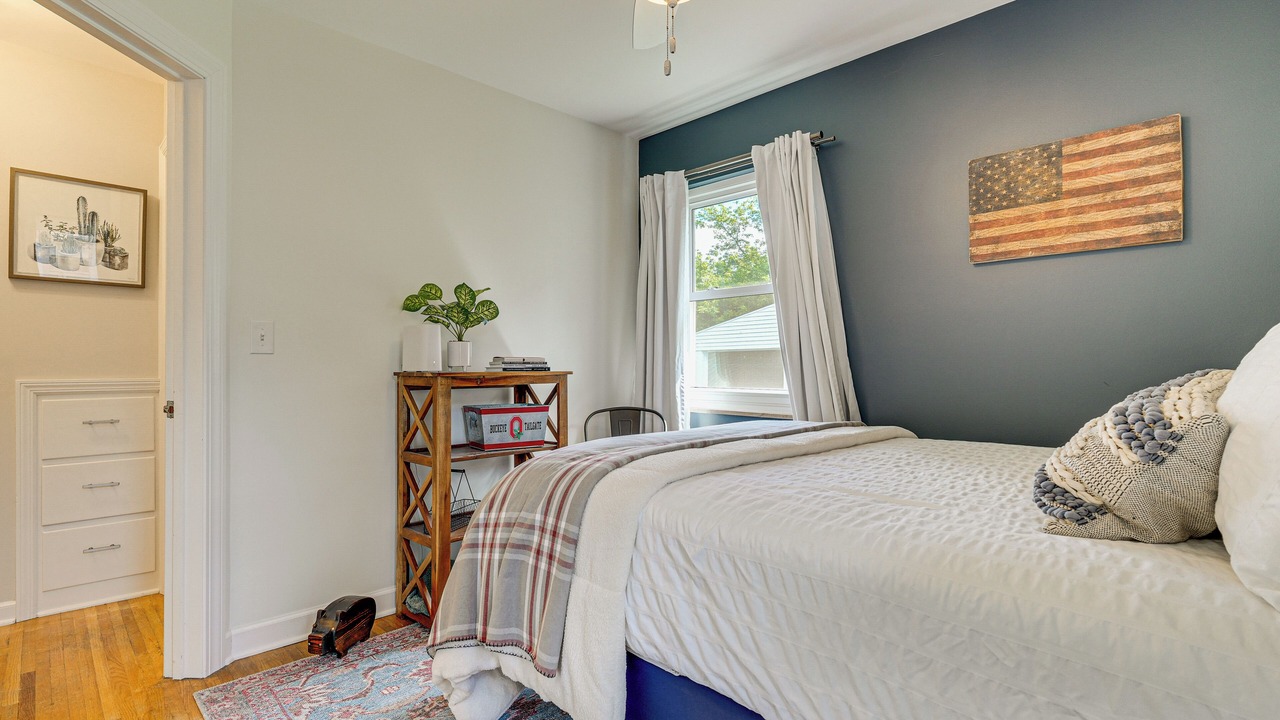 Photo of Bedroom in Clintonville