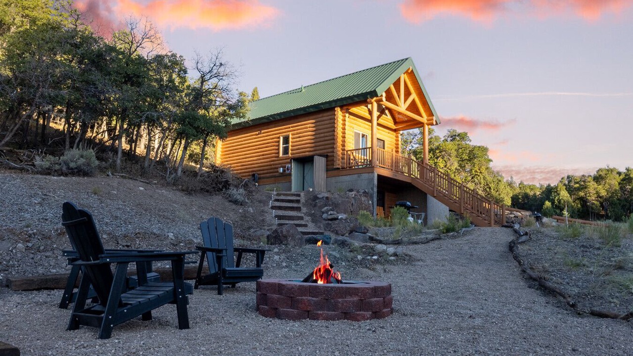 Photo of Outdoor in Alton