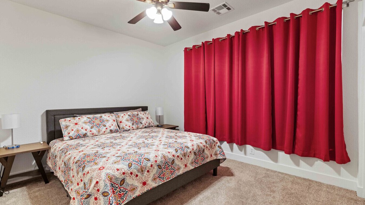 Photo of Bedroom in East Mesa