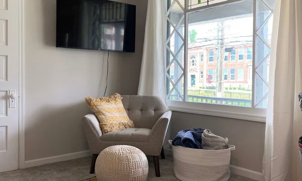 Photo of Livingroom in Hyde Park