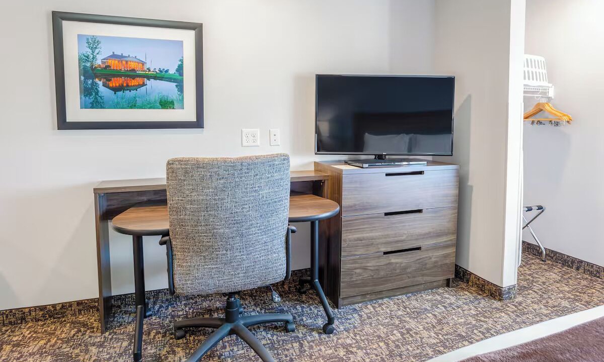 Photo of Bedroom in Sundance
