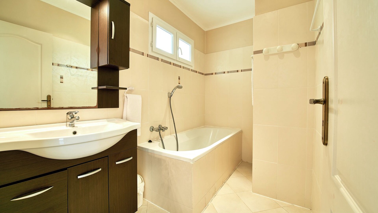 Photo of Bathroom in Favone