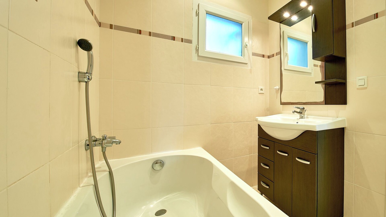 Photo of Bathroom in Favone