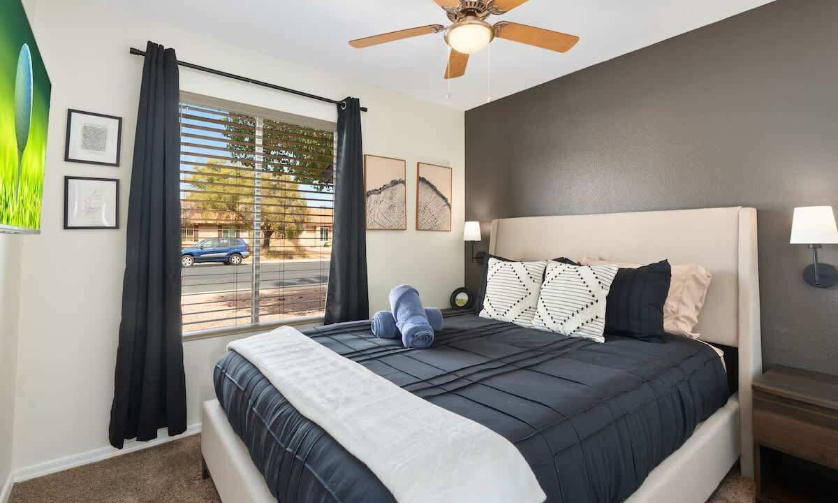 Photo of Bedroom in Glendale