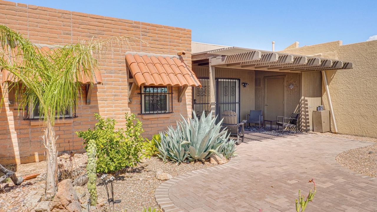 Photo of Outdoor in Green Valley