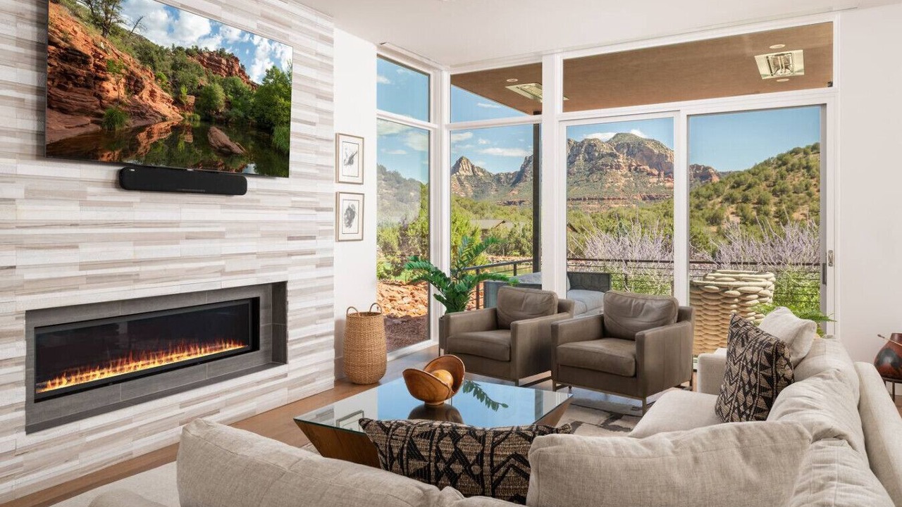 Photo of Livingroom in West Sedona