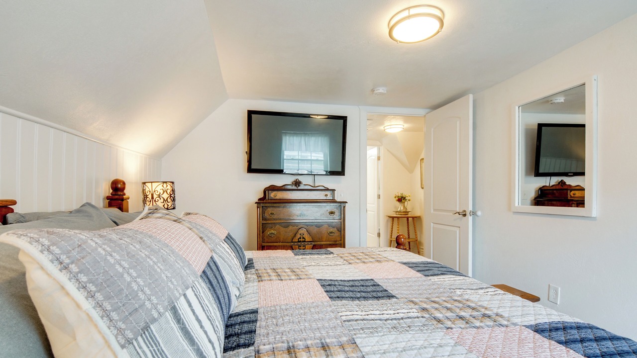 Photo of Bedroom in Richfield