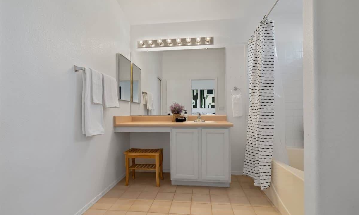 Photo of Bathroom in Rancho Vistoso
