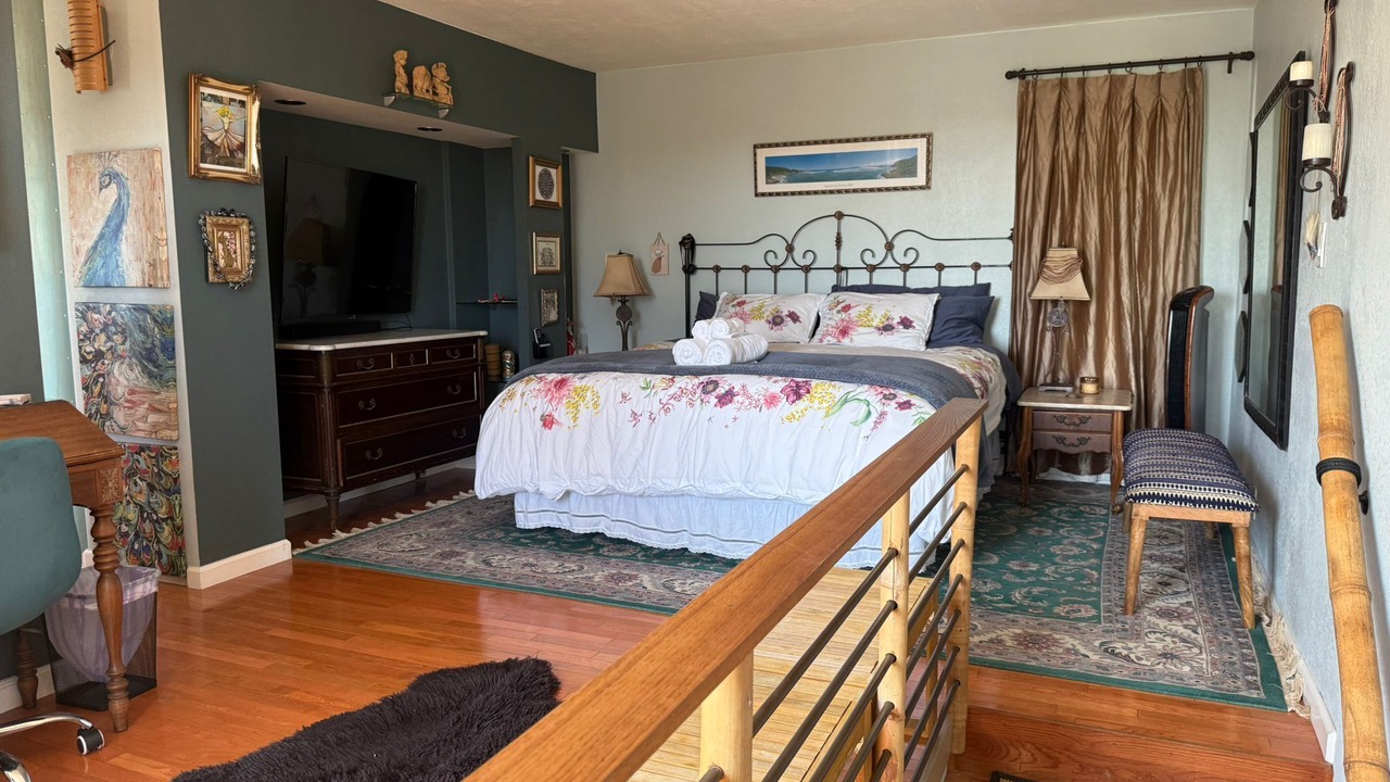 Photo of Bedroom in Clairemont Mesa West