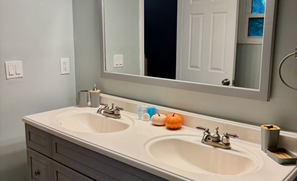 Photo of Bathroom in East Price Hill