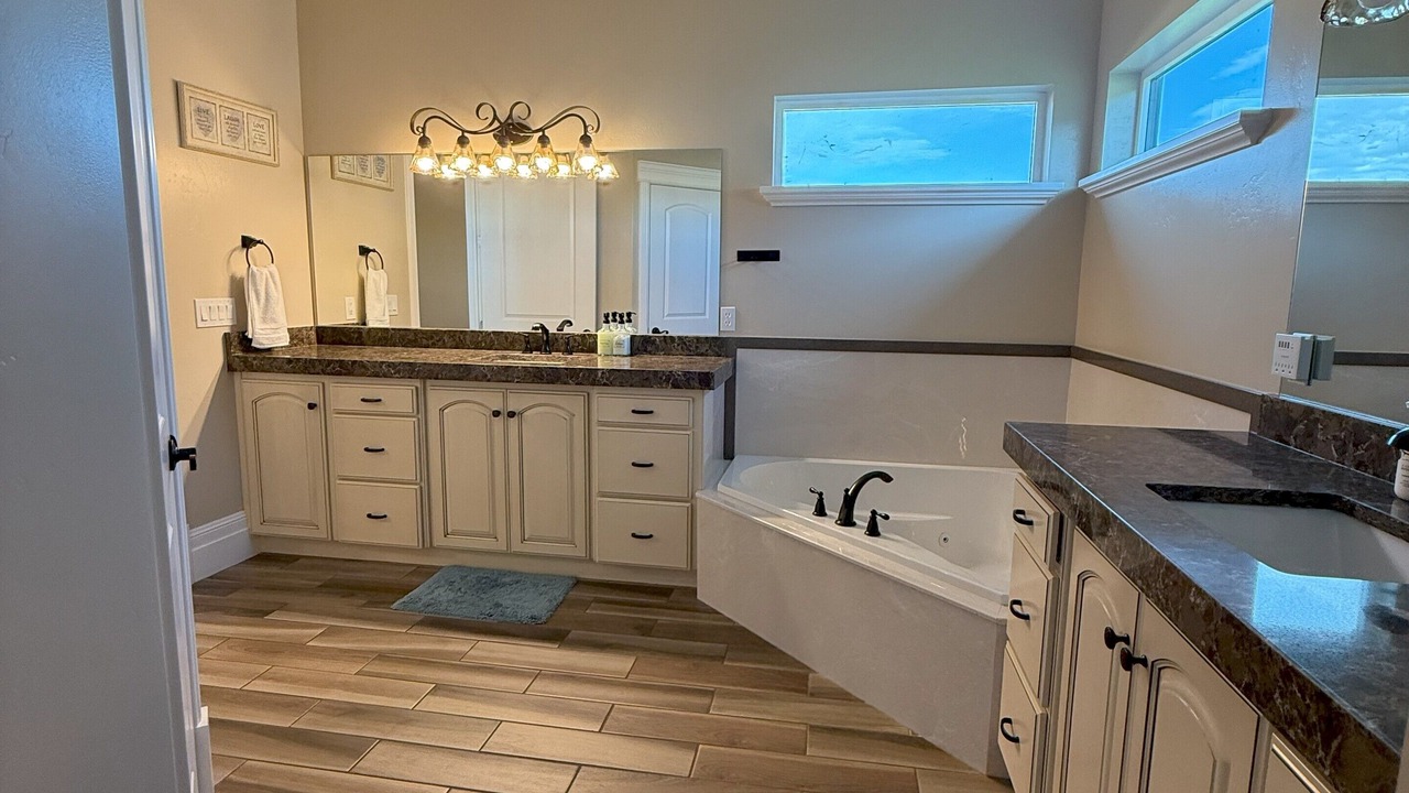 Photo of Bathroom in Nephi