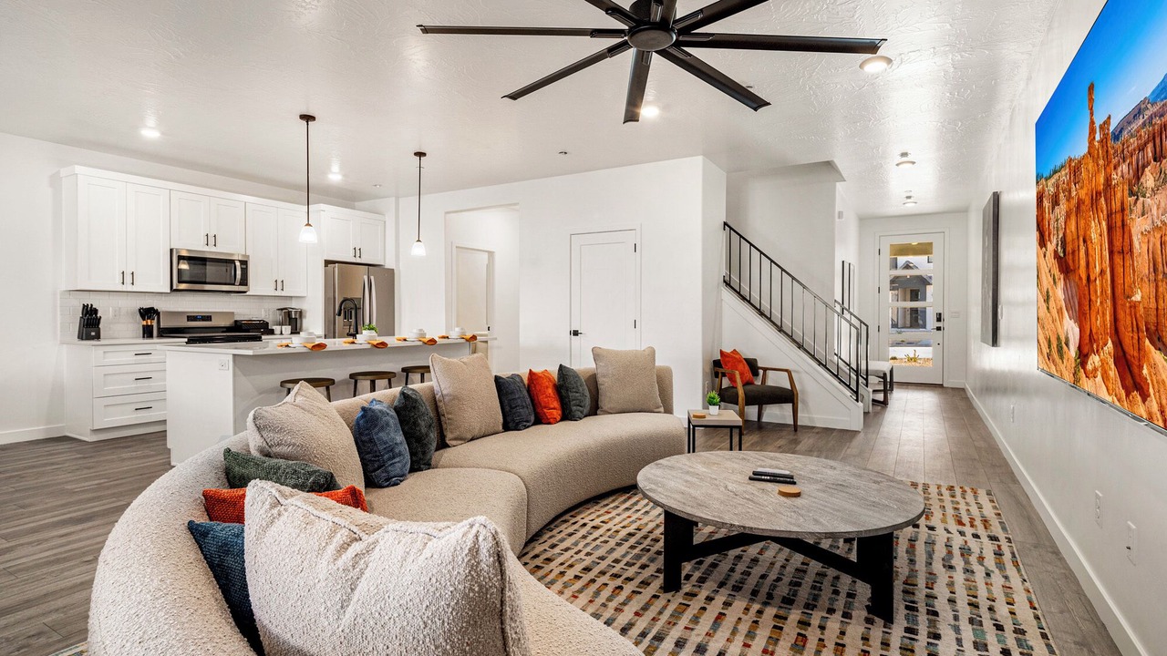 Photo of Livingroom in St. George