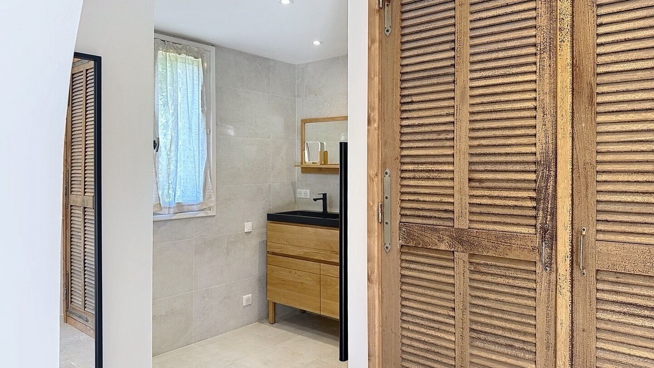 Photo of Bathroom in Monticello