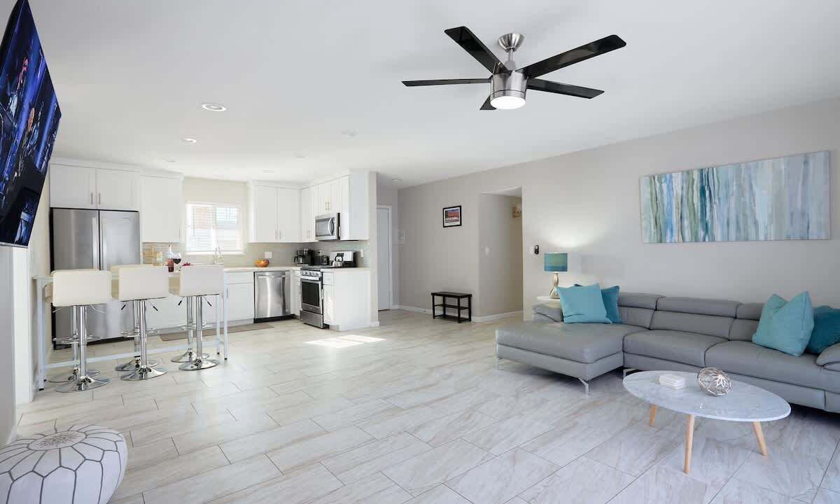 Photo of Bedroom in New Papago Parkway