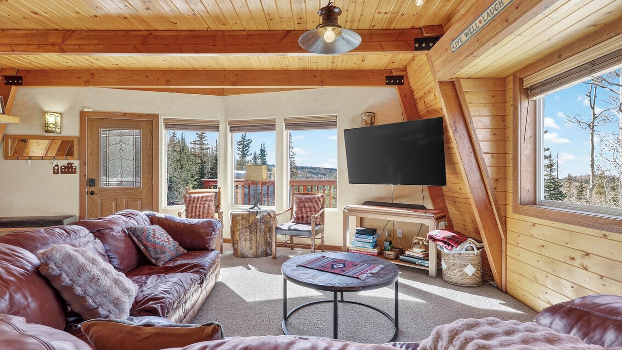 Photo of Livingroom in Steam Engine Meadows