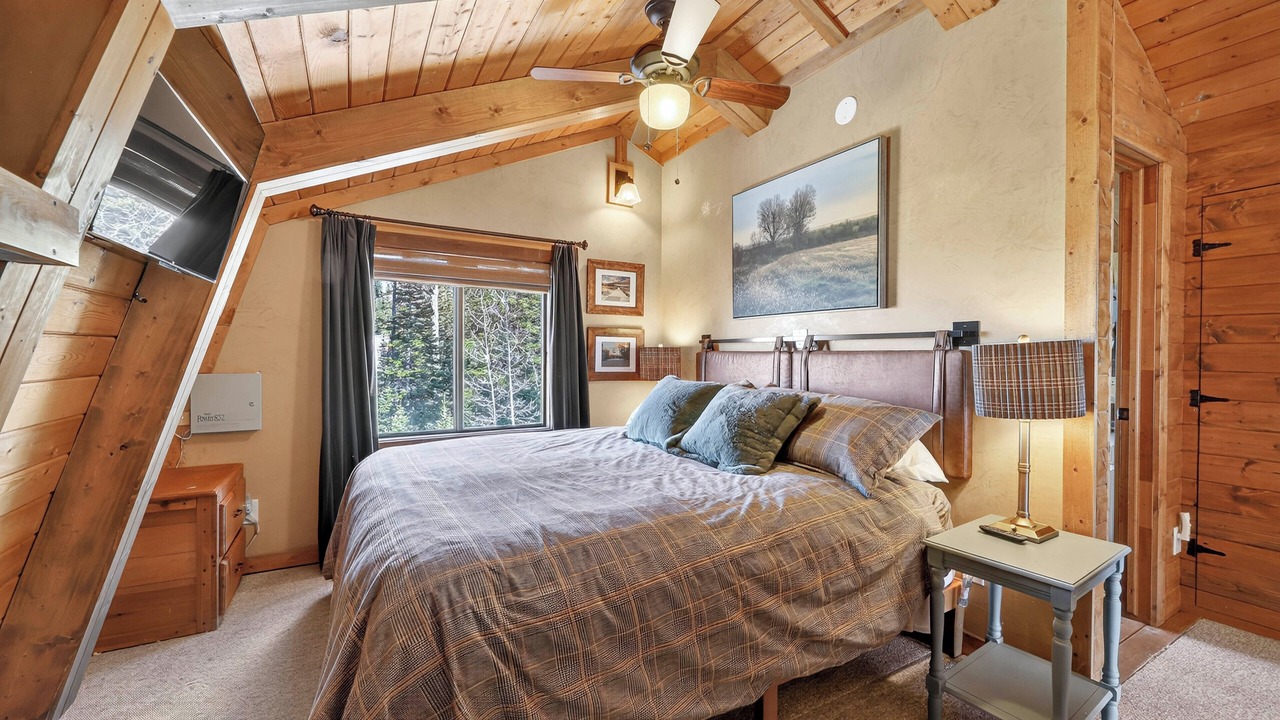 Photo of Bedroom in Steam Engine Meadows