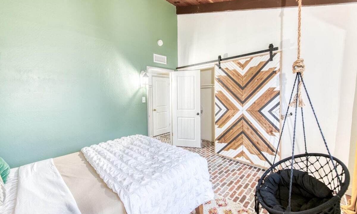 Photo of Bedroom in Coarsegold