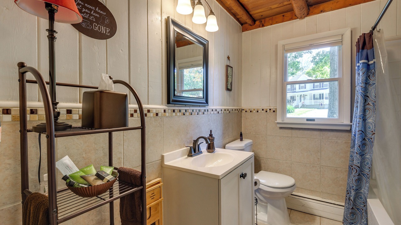 Photo of Bathroom in Chesapeake Ranch Estates-Drum Point