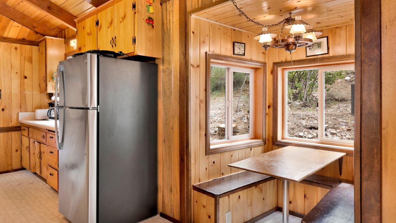 Photo of Kitchen in Fawnskin
