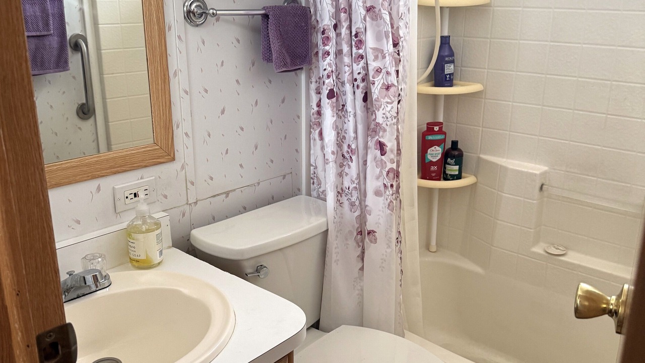 Photo of Bathroom in Mesa