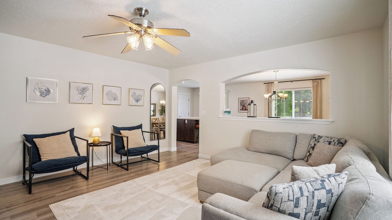 Photo of Livingroom in Southwest Ada County Alliance