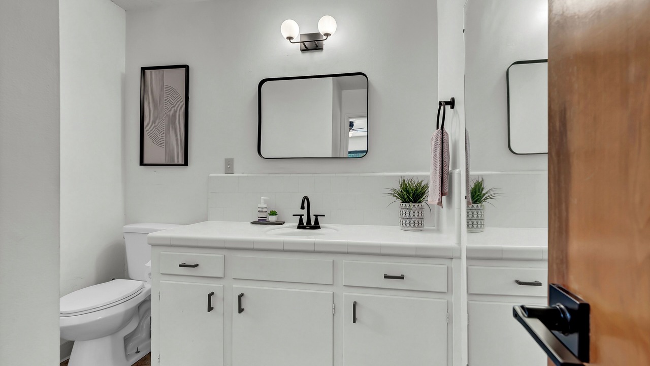 Photo of Bathroom in Kaweah