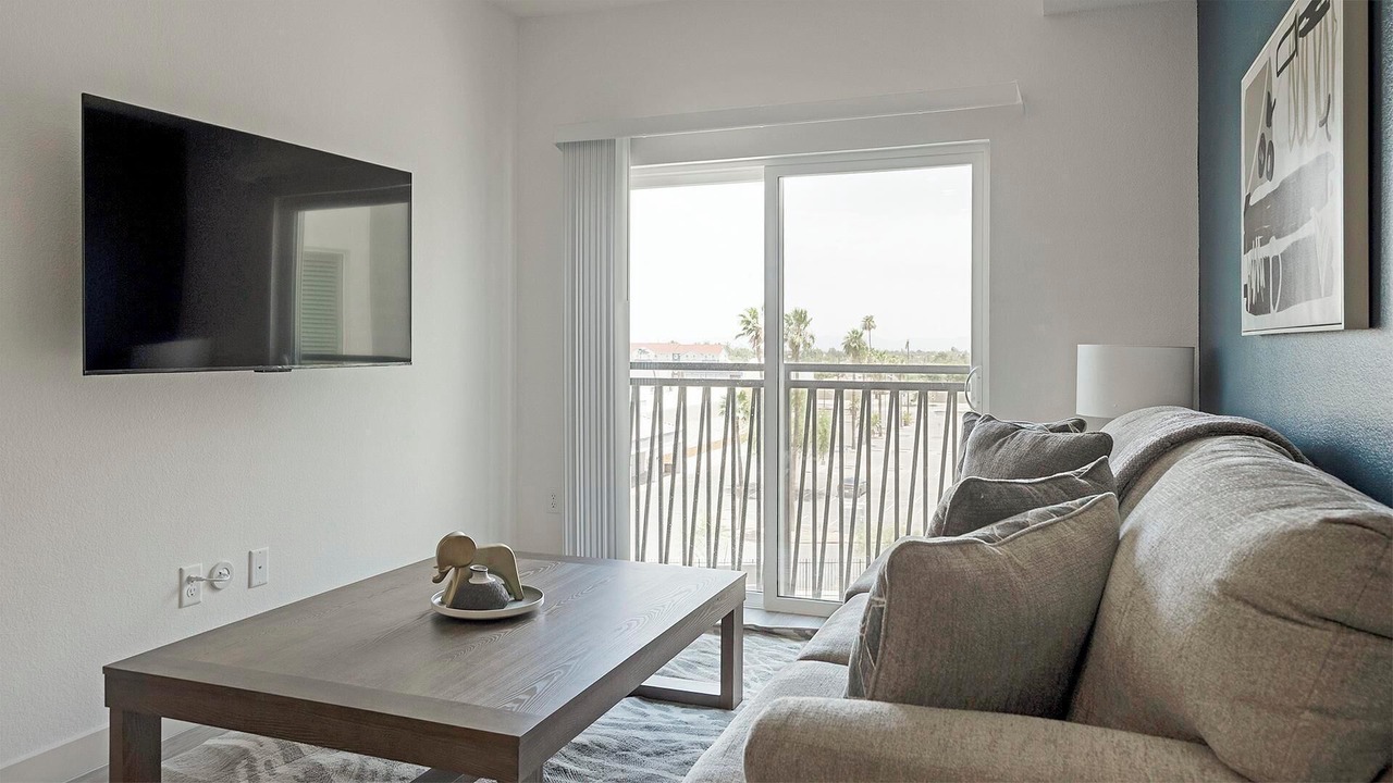 Photo of Livingroom in North Mountain