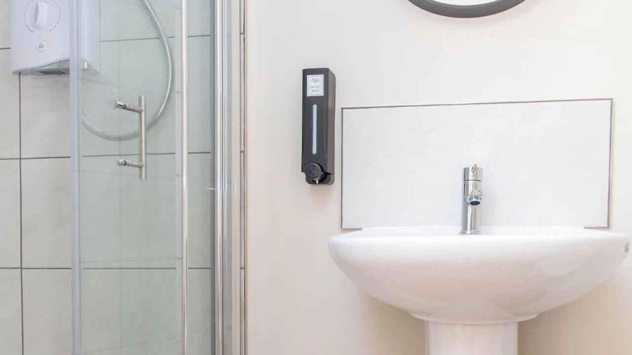 Photo of Bathroom in Dibden Purlieu