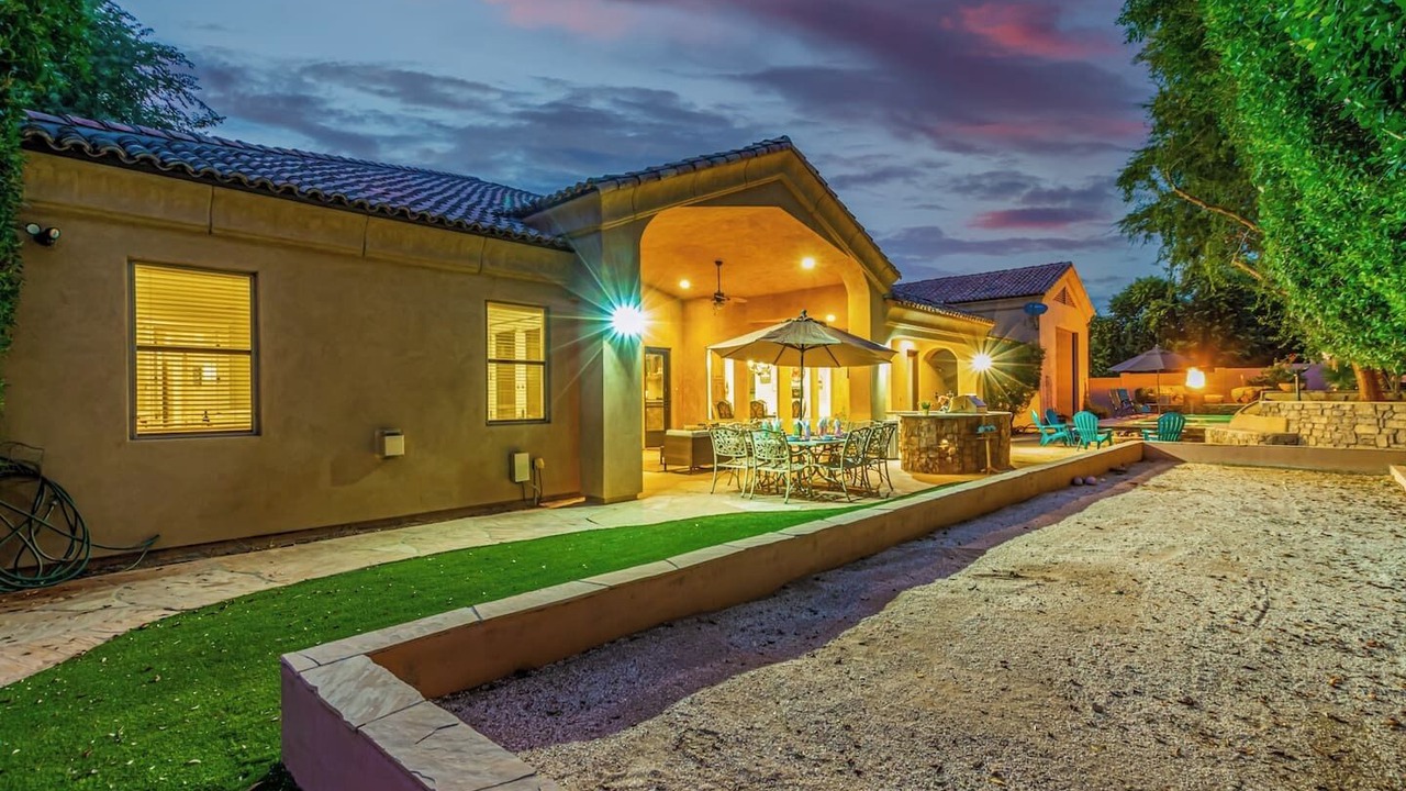 Photo of Others in East Mesa