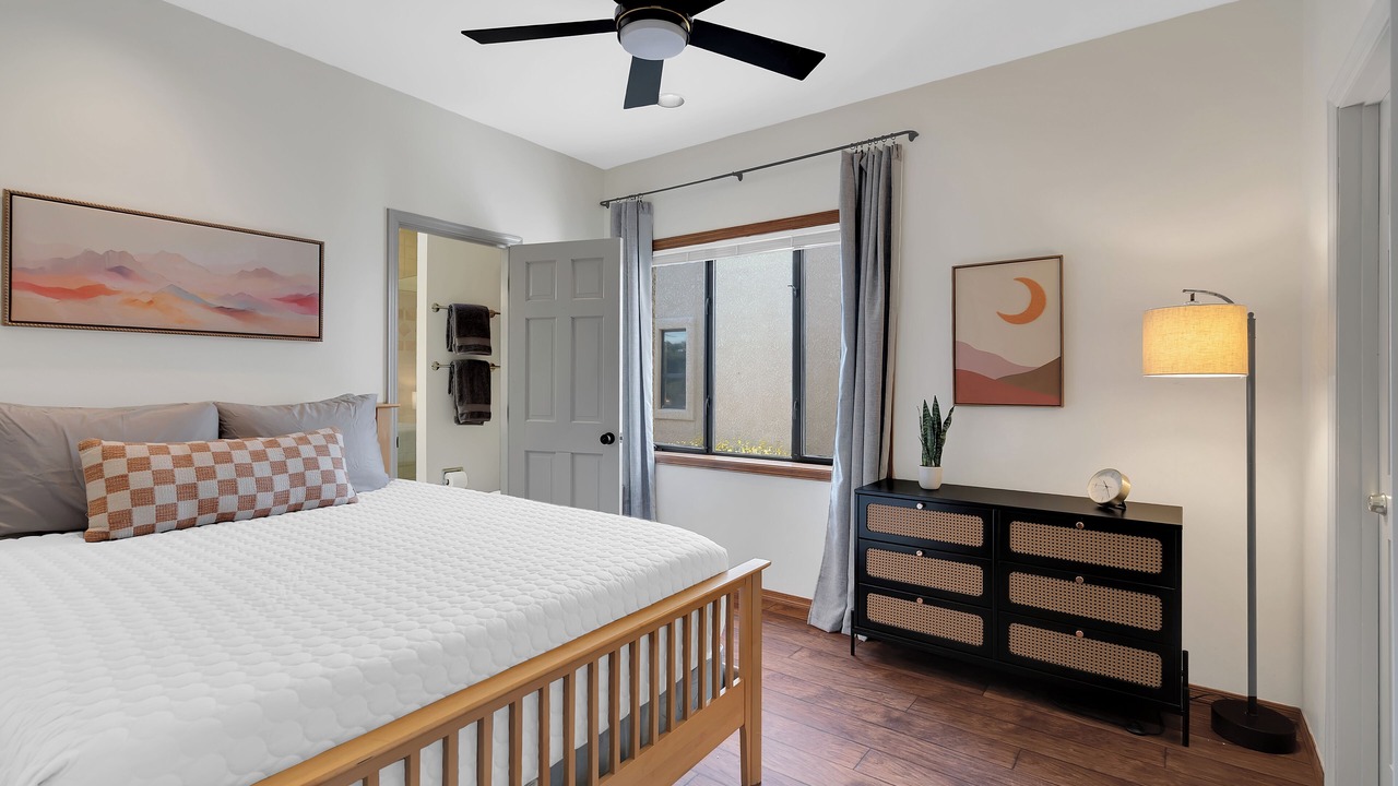 Photo of Bedroom in The Foothills