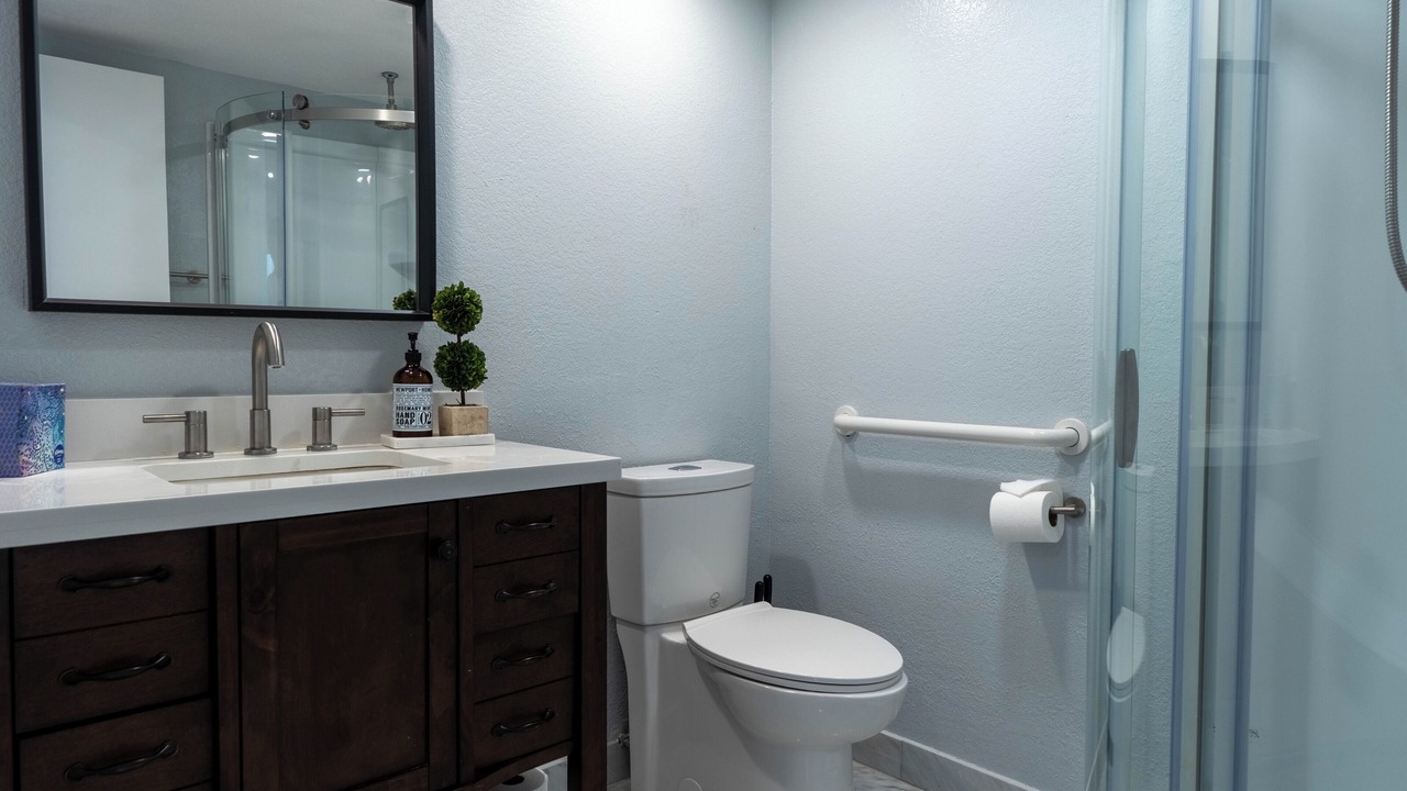 Photo of Bathroom in Torrey Highlands