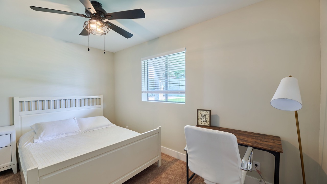 Photo of Bedroom in East Mesa