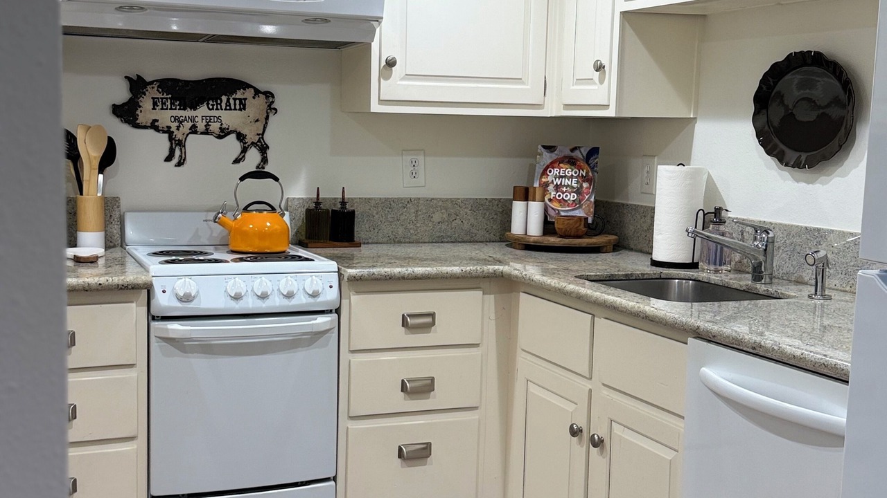 Photo of Kitchen in Beaumont - Wilshire