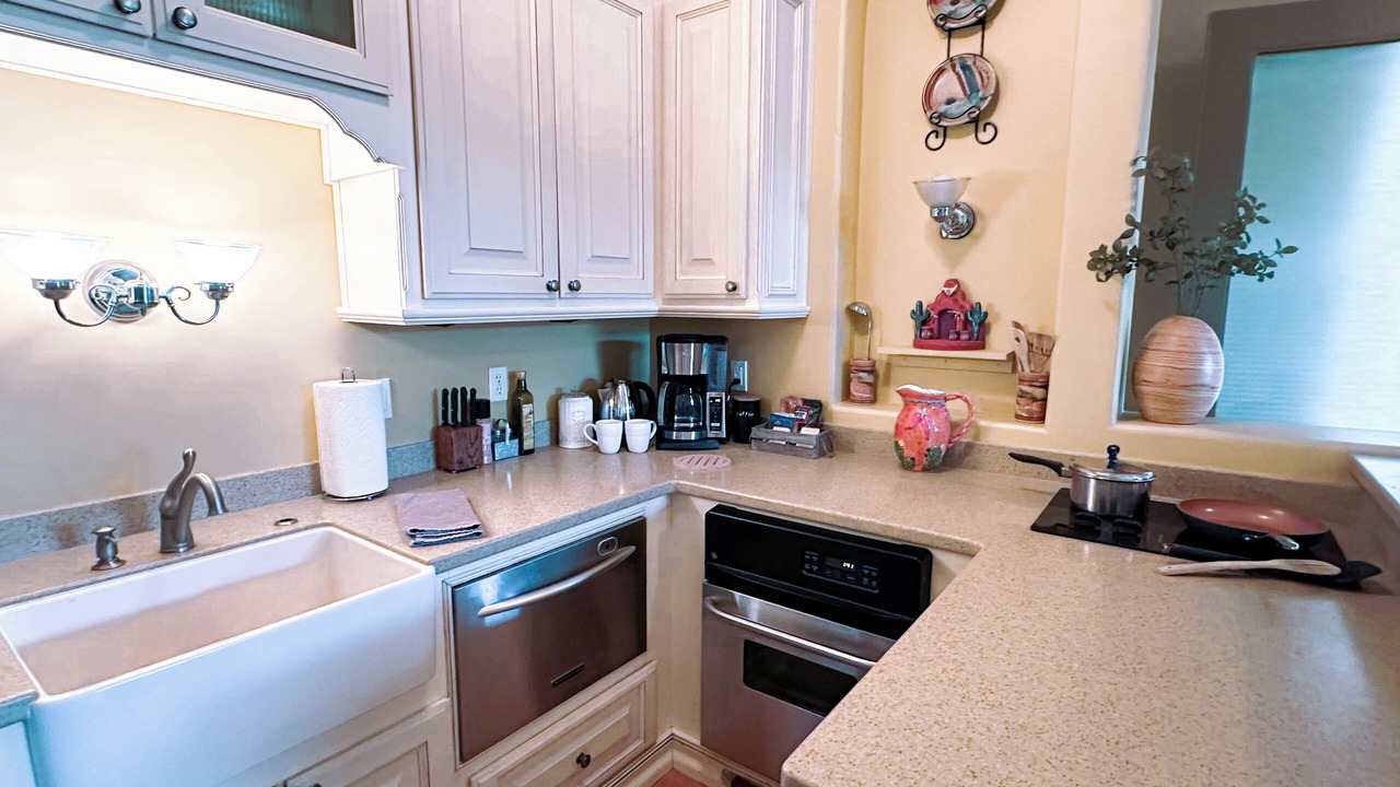 Photo of Kitchen in County Island