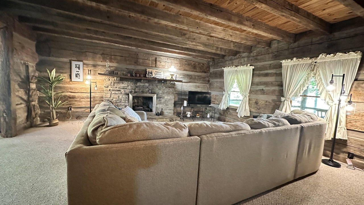 Photo of Livingroom in Stanton