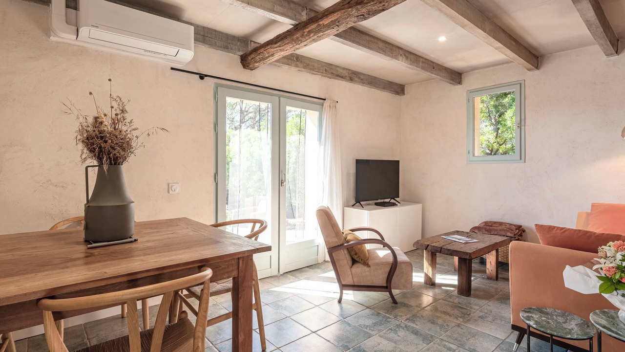 Photo of Livingroom in San-Giuliano