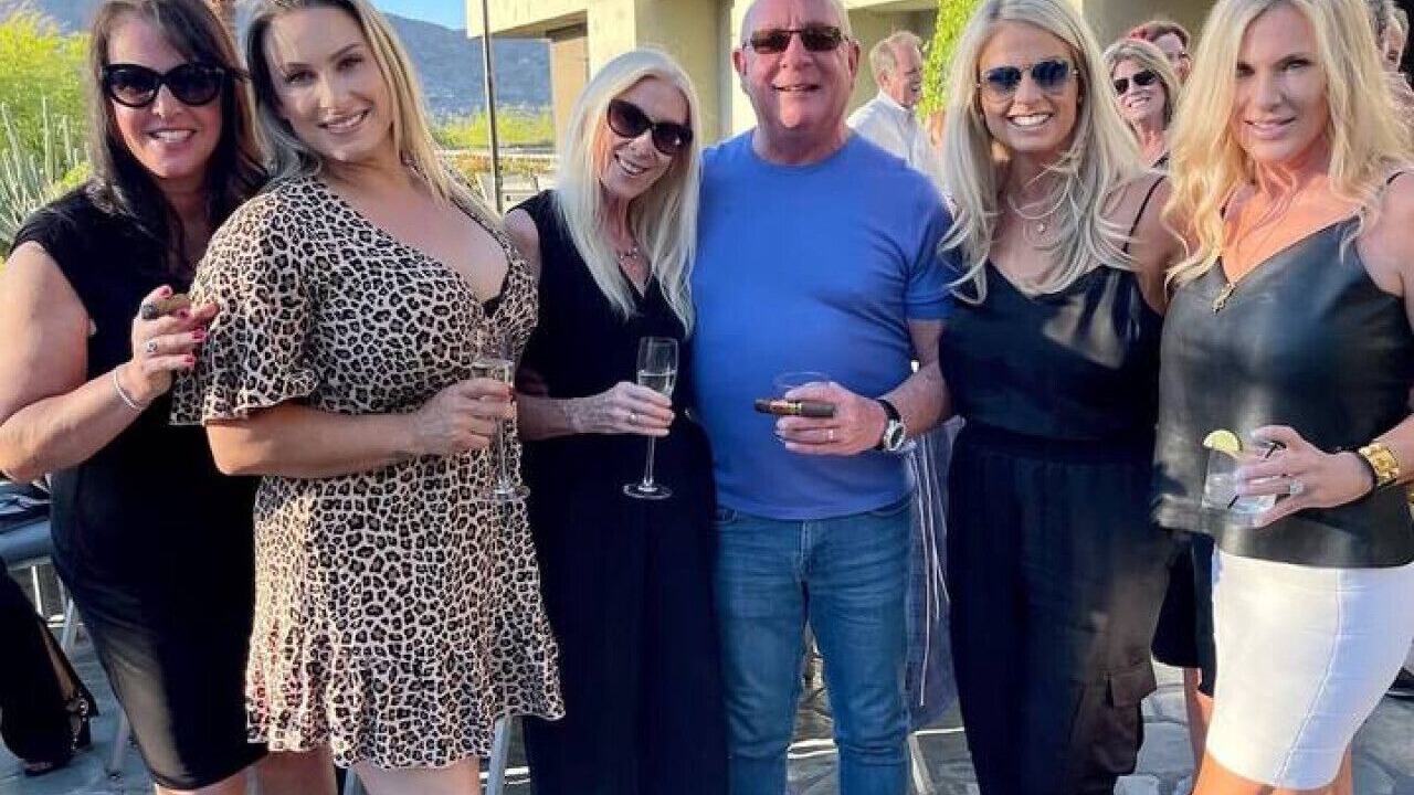 Photo of Others in Paradise Valley Village