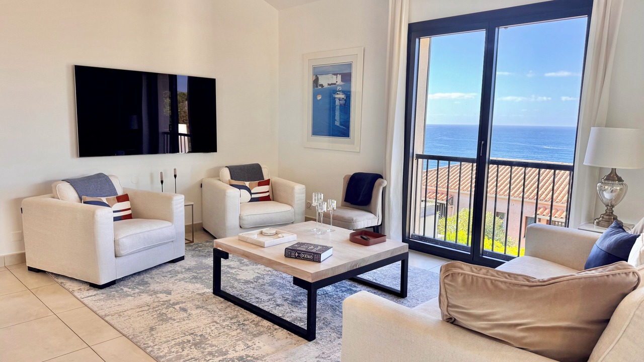 Photo of Livingroom in Porticcio