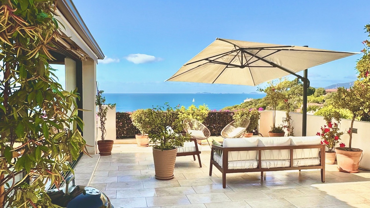 Photo of Patio Balcony in Porticcio