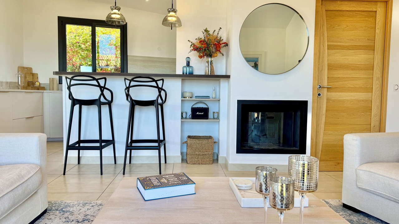 Photo of Livingroom in Porticcio