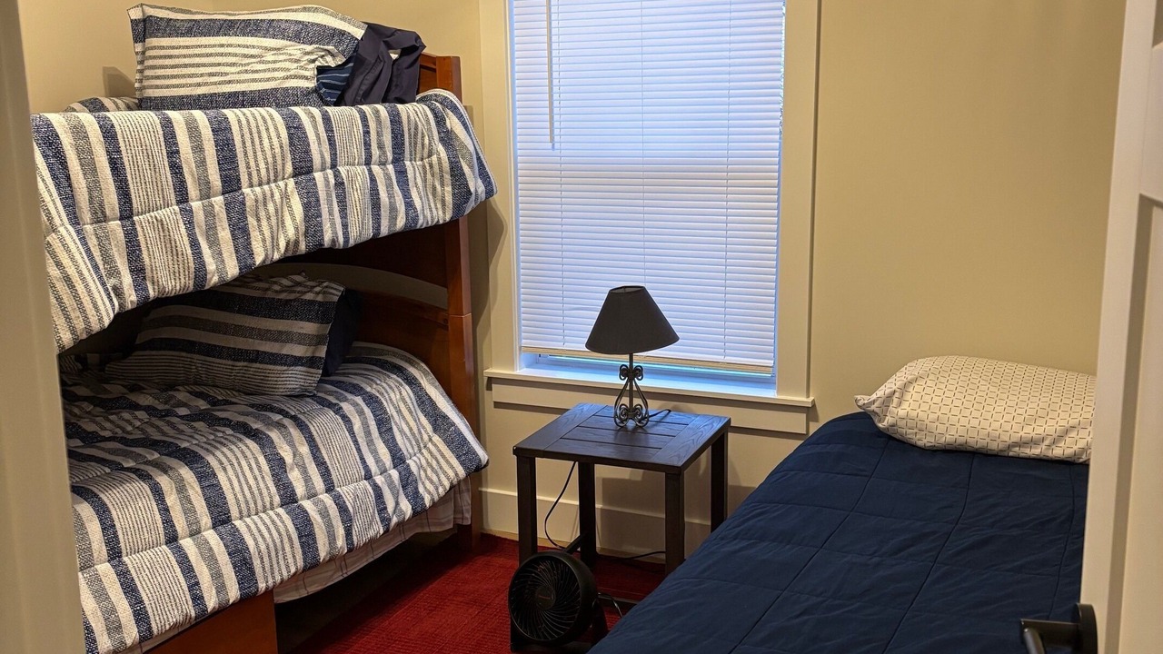 Photo of Bedroom in Kelleys Island