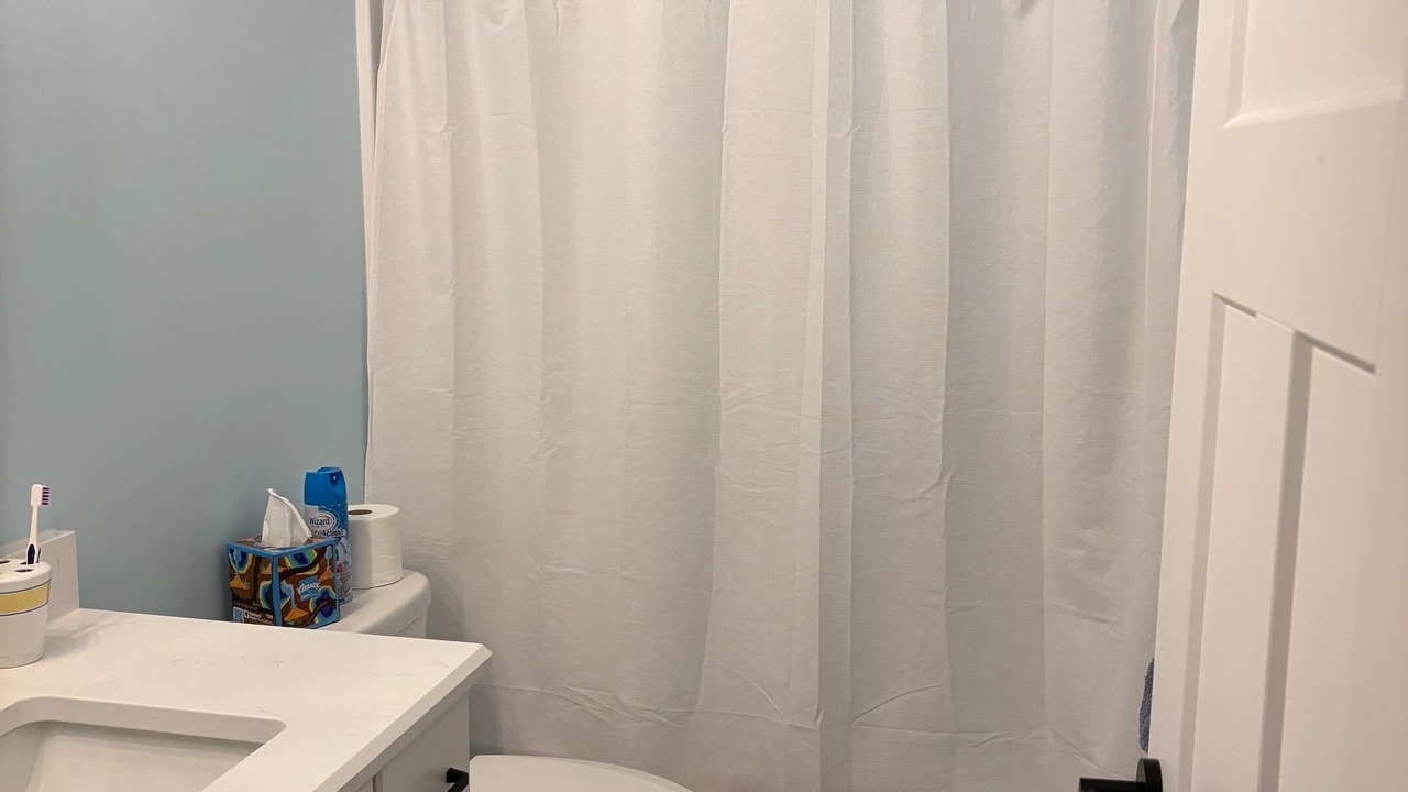 Photo of Bathroom in Kelleys Island
