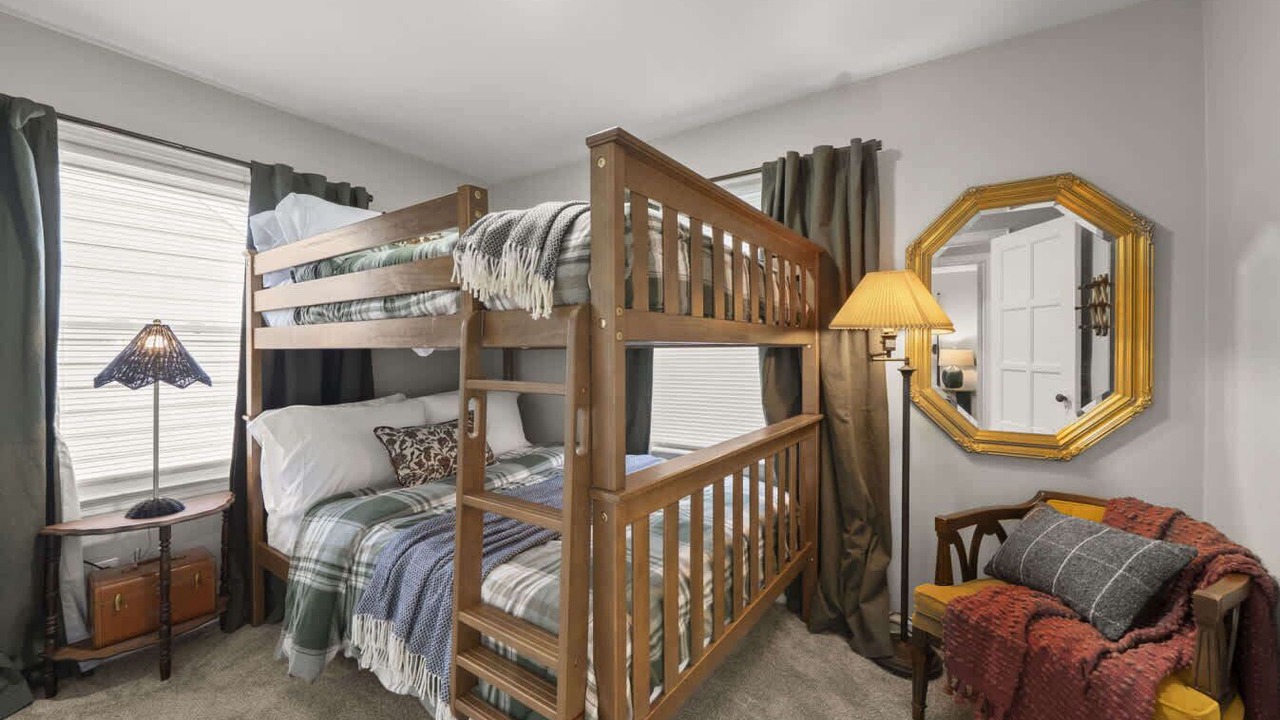 Photo of Bedroom in Grandview Heights