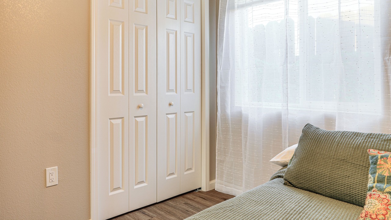 Photo of Bedroom in Oakdale