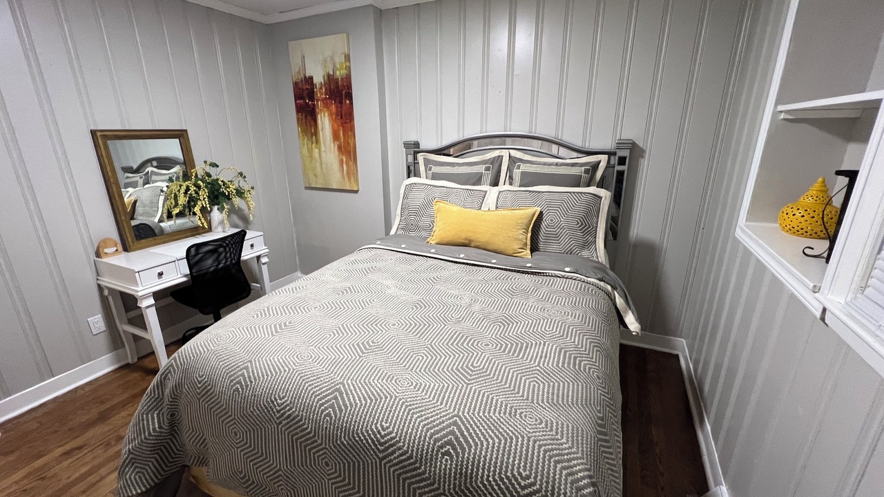 Photo of Bedroom in Greensboro