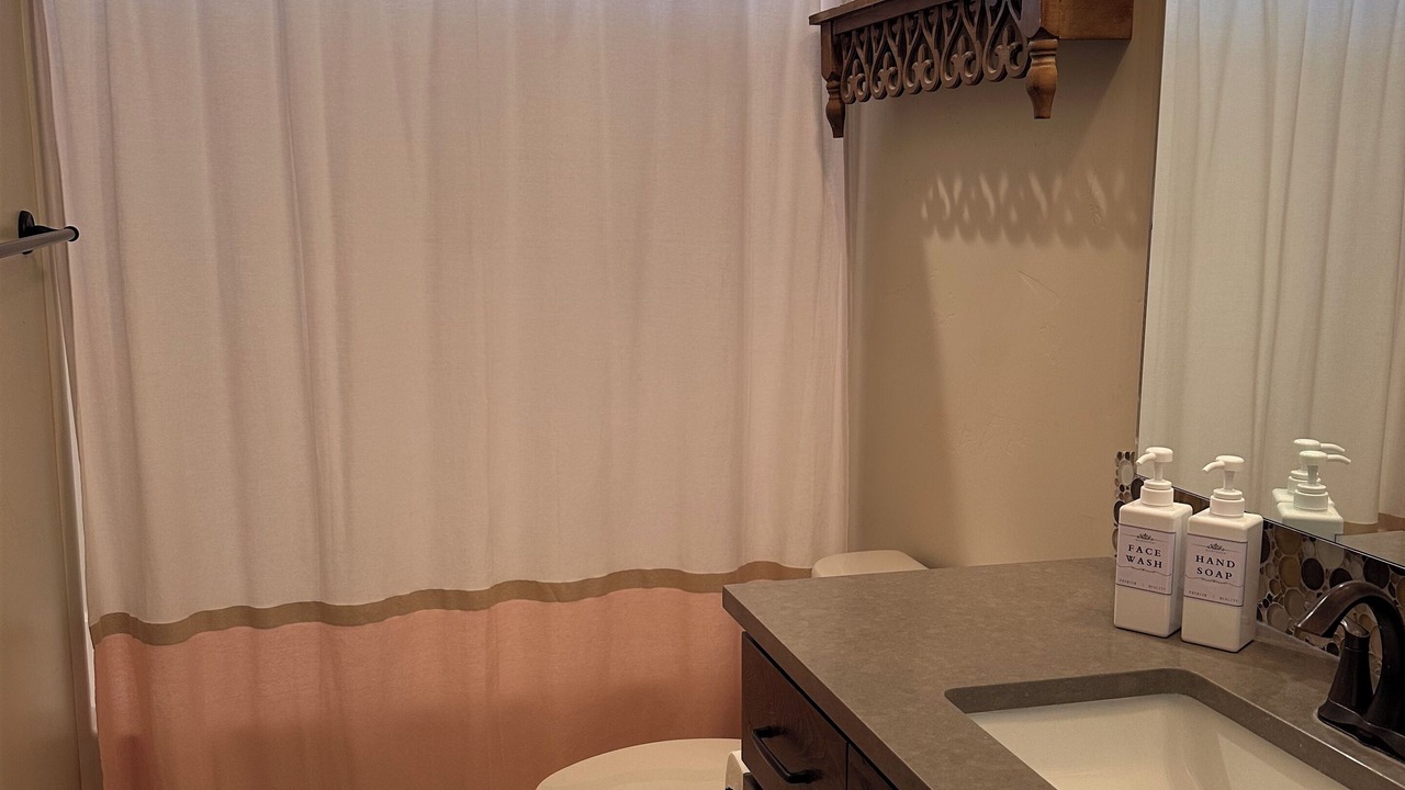 Photo of Bathroom in Southwest Ada County Alliance