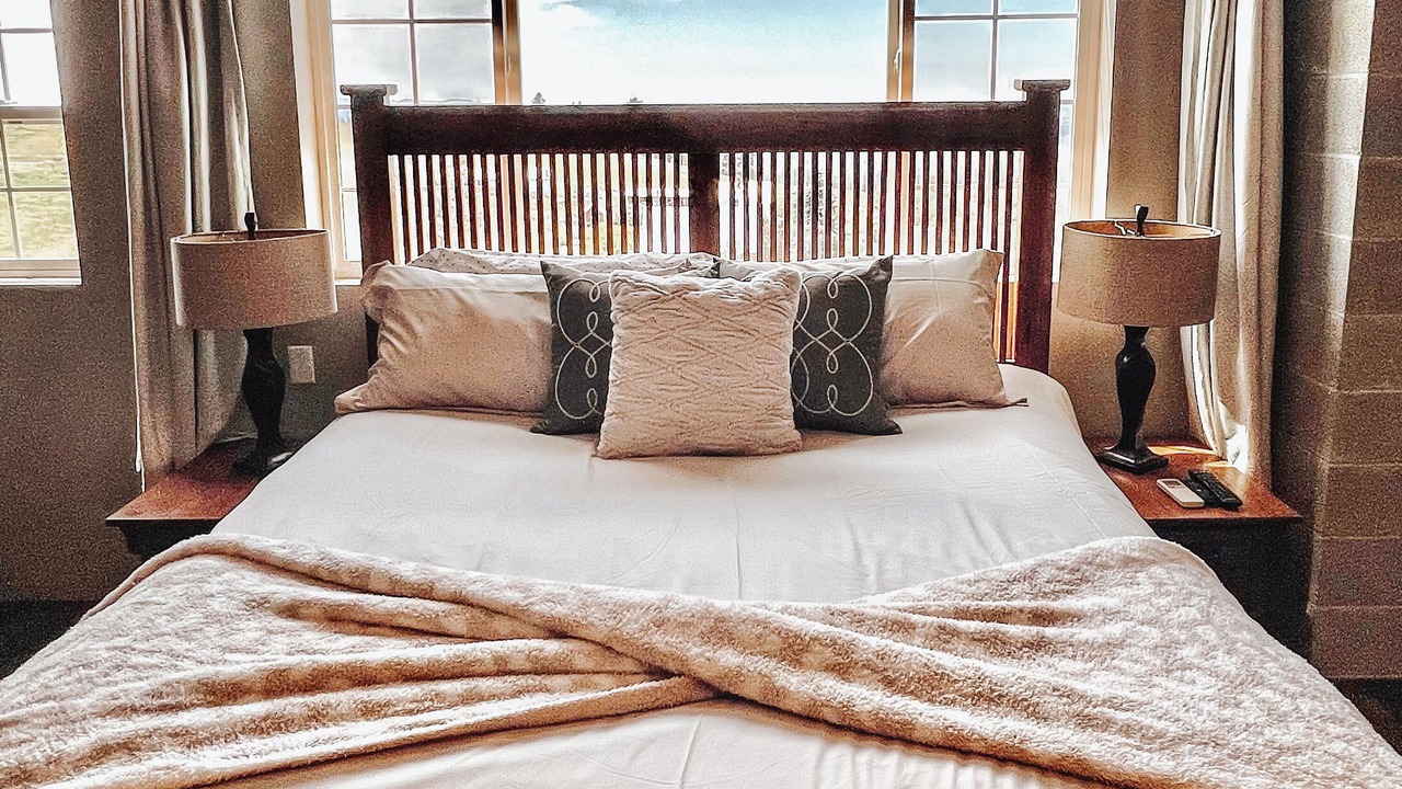 Photo of Bedroom in Colbert